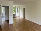 Schönes helles Wohnzimmer