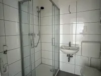 helles Badezimmer