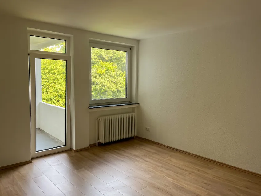 Schlafzimmer mit Loggia Zugang 2