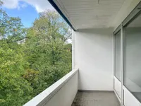 Loggia mit grüner Aussicht