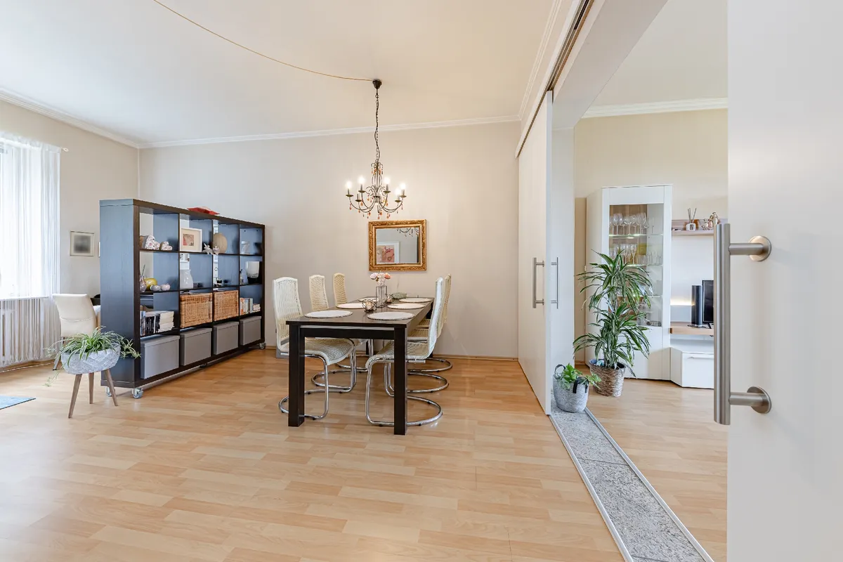großzügiger Wohn-/Essbereich