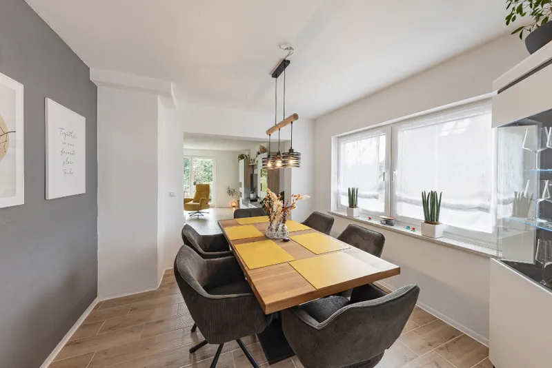 gemütliches Esszimmer