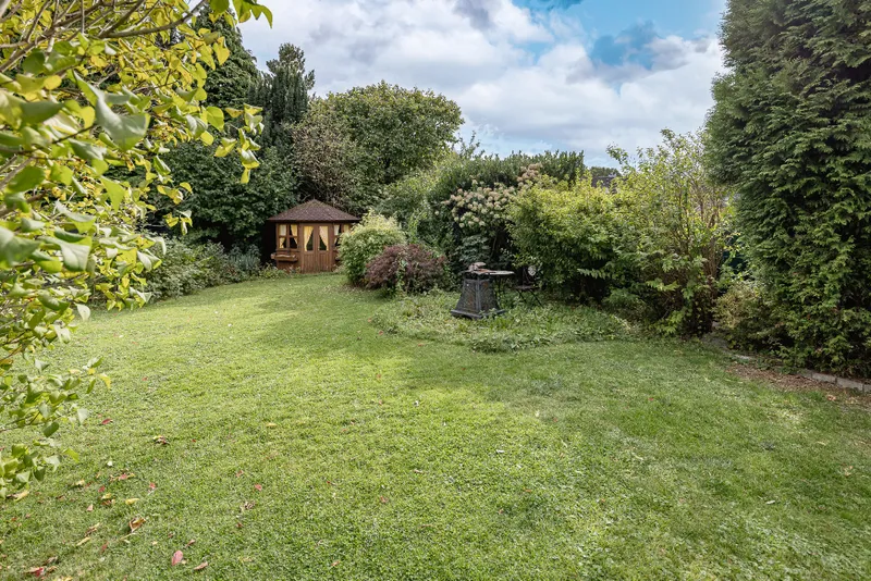 schönes Gartengrundstück