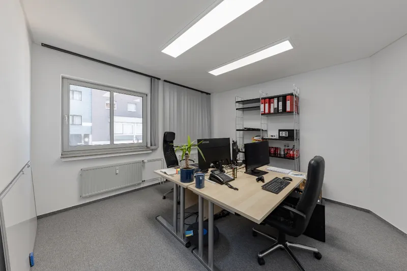 weiteres Büro
