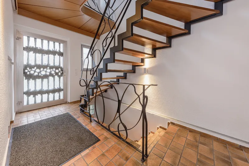 großer Eingangsbereich