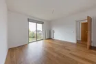 OG: Schlafzimmer mit Balkon