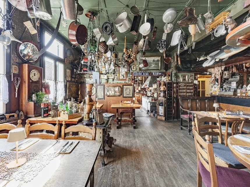 Gaststätte im Erdgeschoss