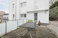 großzügige Terrasse