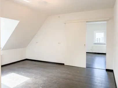 großzügige Wohnküche