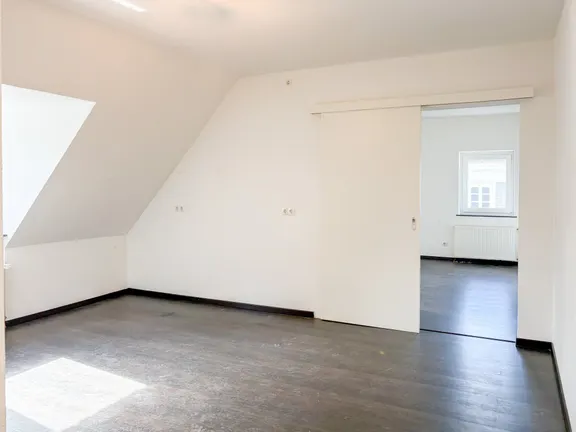 großzügige Wohnküche