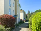 gepflegte Außenanlage