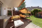 Terrasse mit Garten