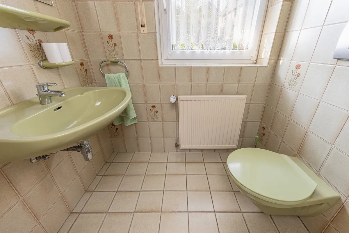 Gäste-WC mit Tageslicht