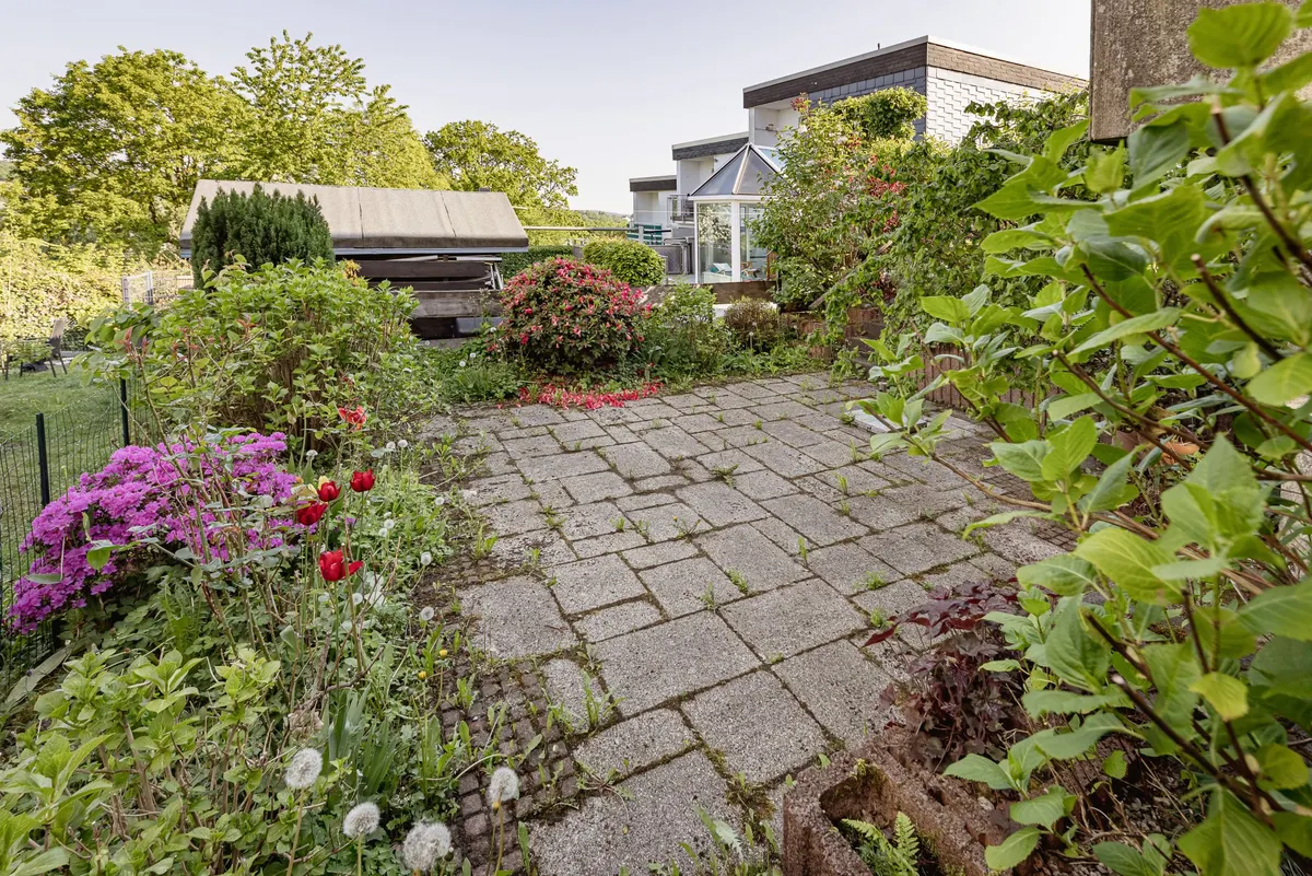Terrassenbereich im Garten