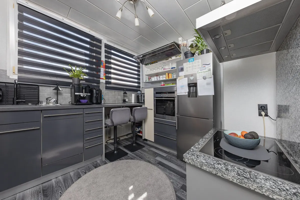 Einblick Wohnung rückwärtiges Haus