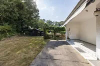 Terrasse und Gartenbereich