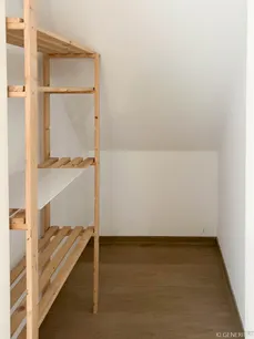 großer Abstellraum