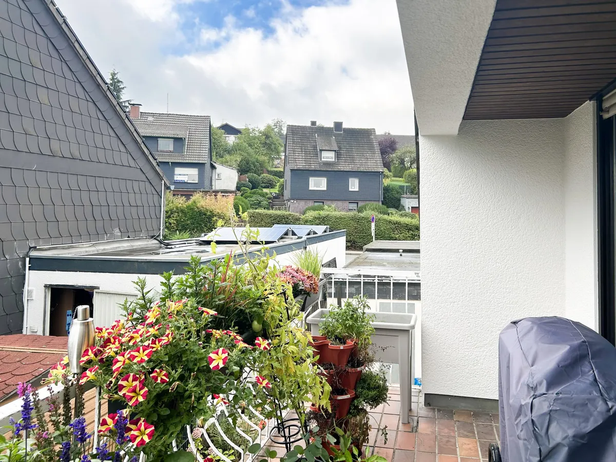 großer Balkon