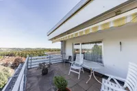 sonnige Dachterrasse