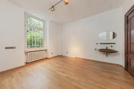 Büro / Kinderzimmer