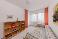 Zimmer mit Zugang zur Loggia