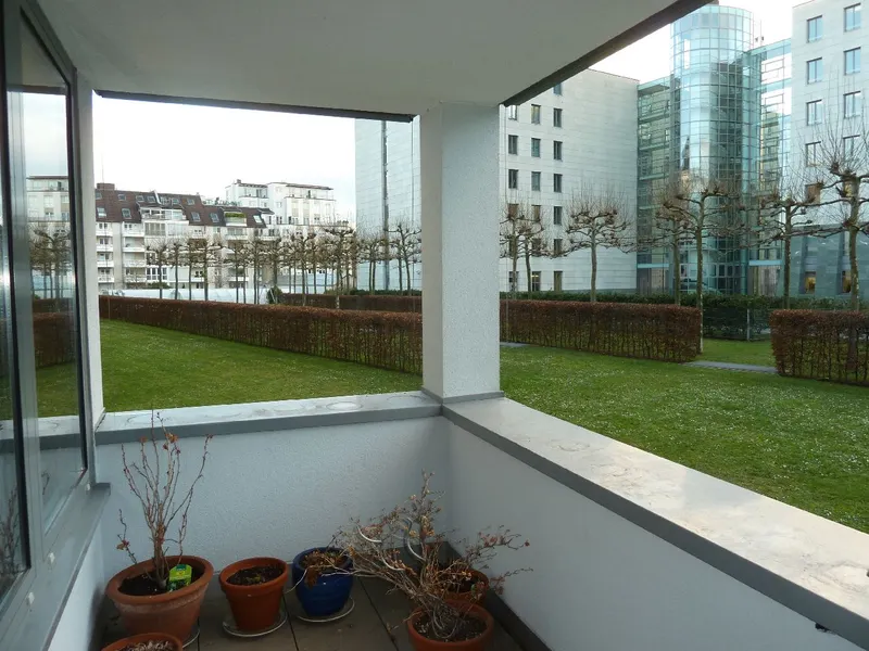 Balkon zur Rückseite (älteres Foto)