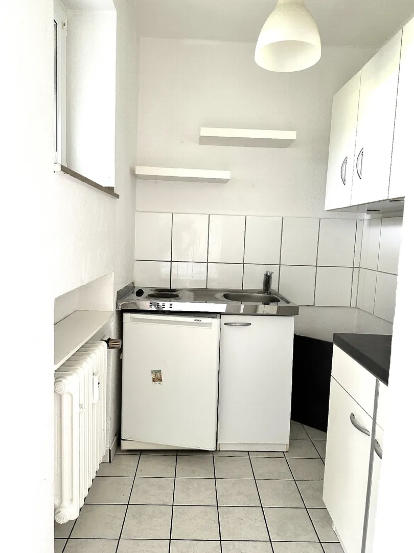 Düsseldorf-Heerdt! 1-Zimmer-Apartment mit großem Balkon in ruhiger Lage! - Foto 2