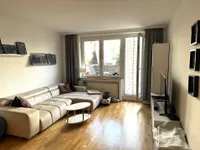 Wohnzimmer mit Blick zur Terrasse