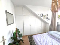 Schlafzimmer mit Einbauschrank
