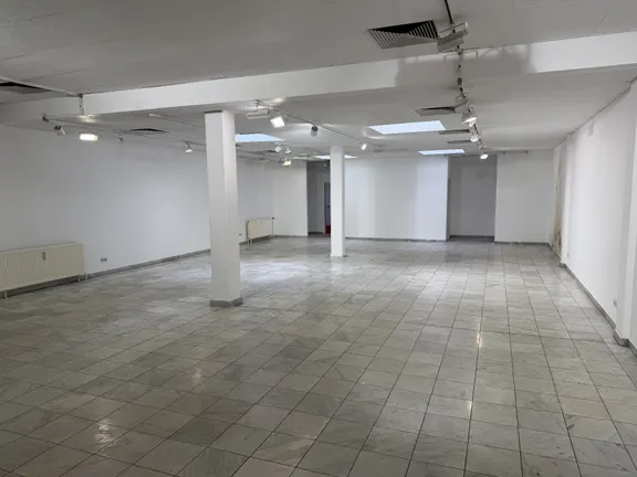 Verkaufsraum 2