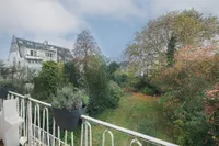 Balkon mit Blick in den Garten