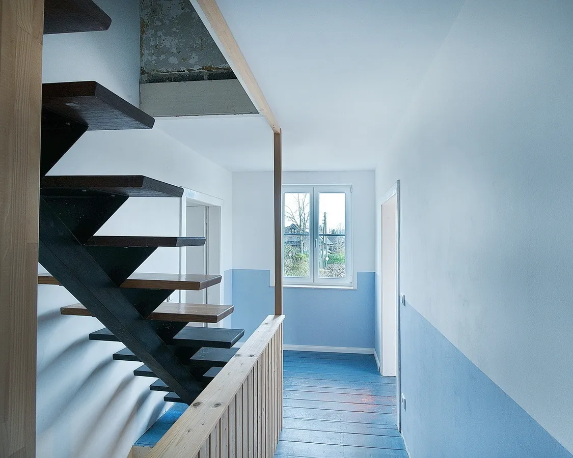 Treppe zum Dachgeschoss