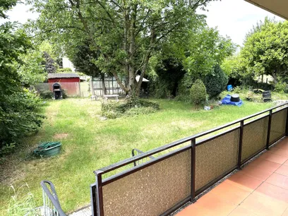 Balkon mit Zugang zum Garten