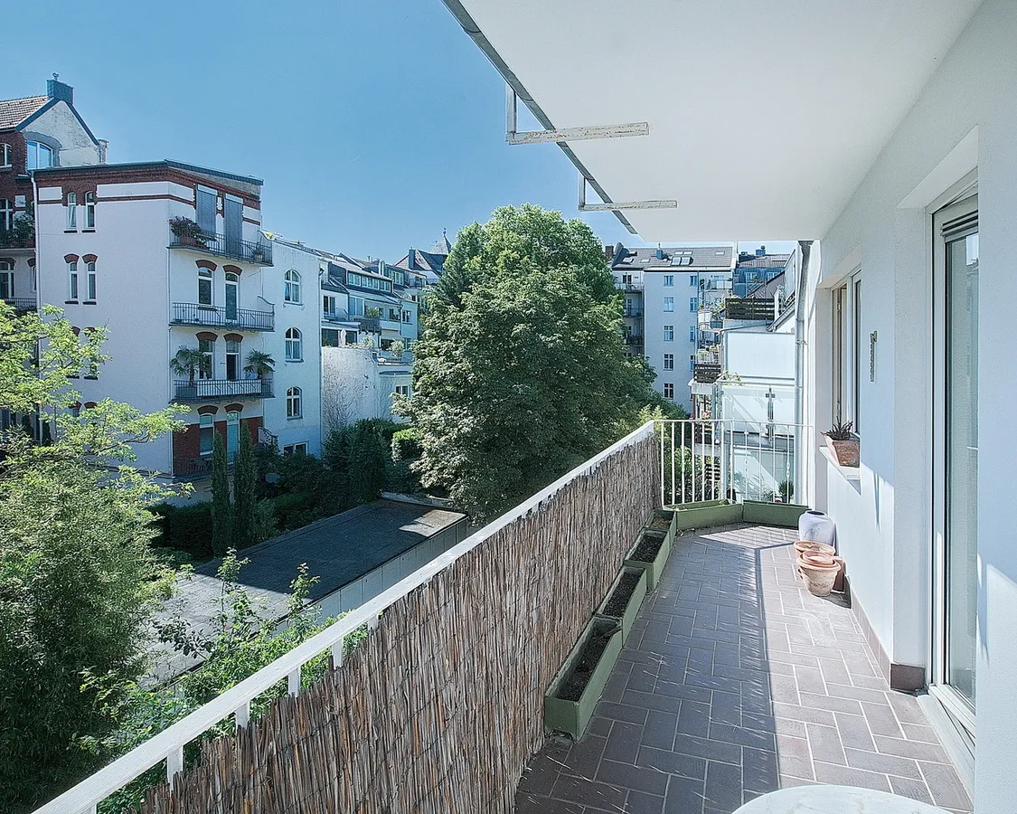 Balkon 2. Blick