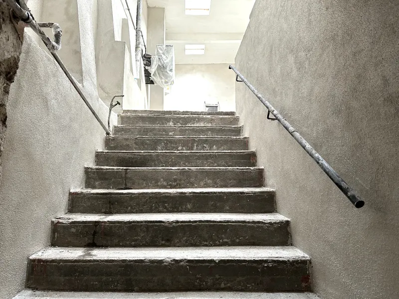 Treppenabgang zum Lager