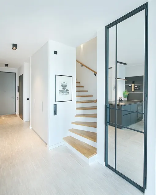 Treppe zum Obergeschoss