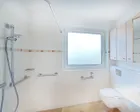 Duschbad mit Fenster