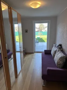 Ankleide / Home Office / Kinderzimmer