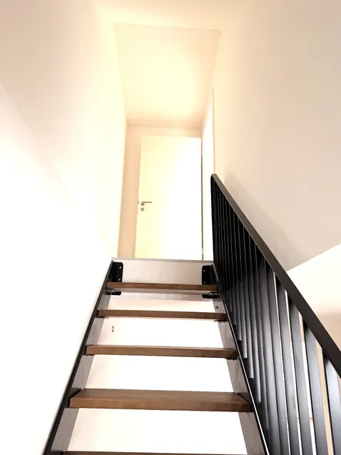 Treppe zum Obergeschoss