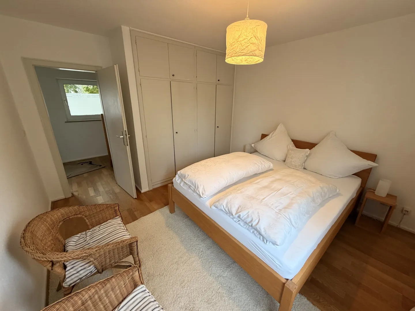 Düsseldorf-Golzheim: Möbliertes Reiheneckhaus mit Garten und PKW-Stellplatz! - Photo 4