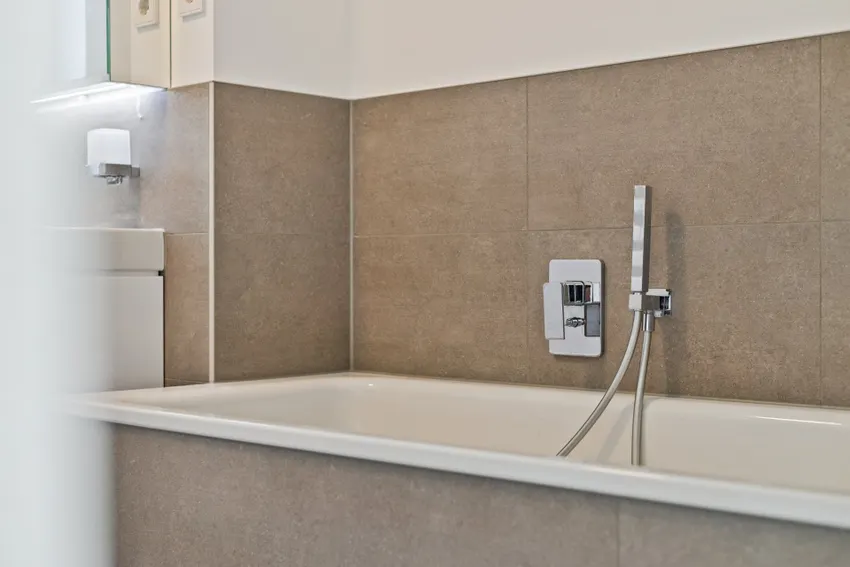 Badezimmer 1