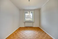 2. Kinderzimmer / Arbeitszimmer