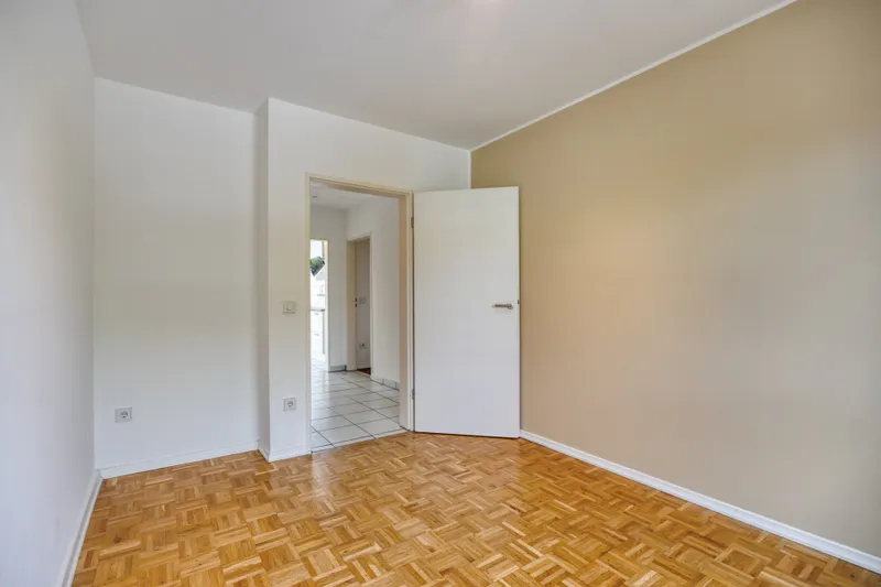 2. Kinderzimmer / Arbeitszimmer