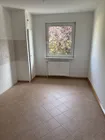 offen gehaltene Küche m. Abstellr.