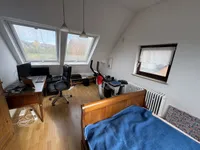 Spitzboden, schlafen/arbeiten