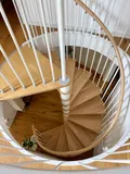 Wendeltreppe nach unten