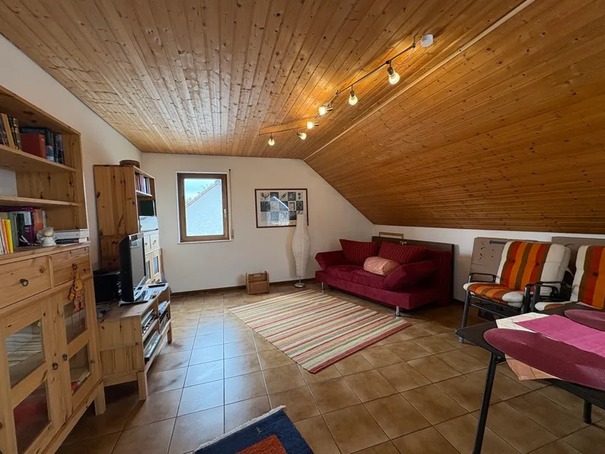 Wohnzimmer DG 