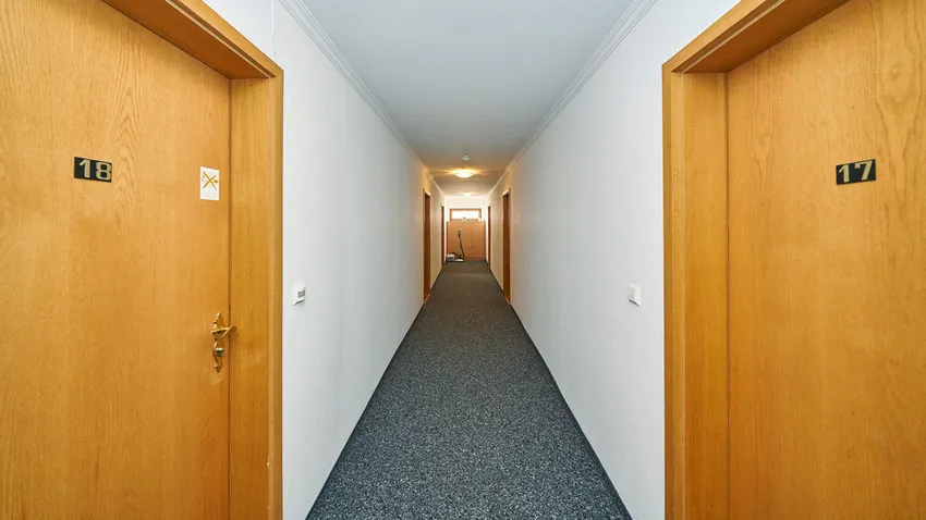 OG_Flur_zu_Gästezimmern