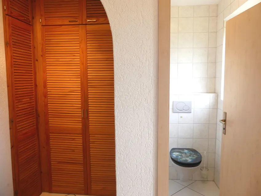 EG: Gäste-WC