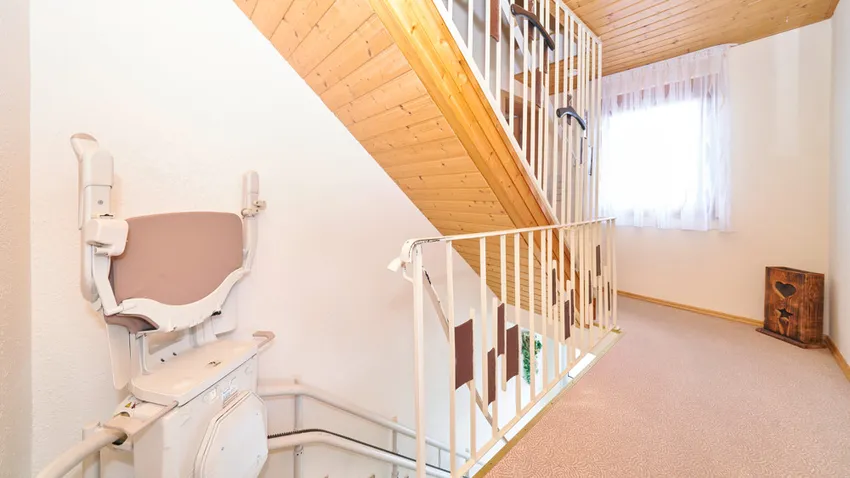 Haus1_Treppe EG zu OG